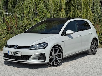 Used Volkswagen Golf 2018 for sale - 75563506: Photo