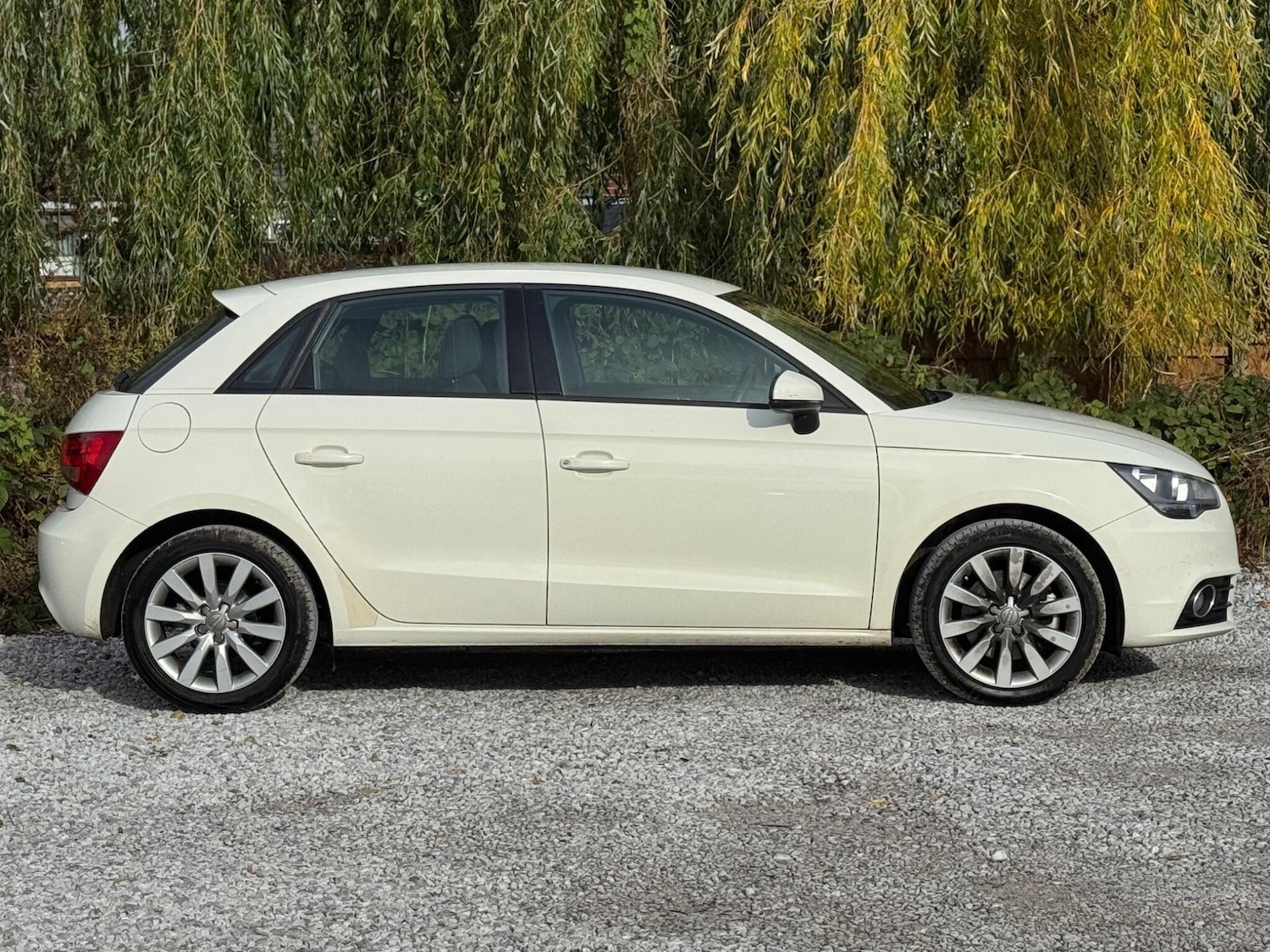 Used Audi A1 2013 for sale - 76388662: Photo 11