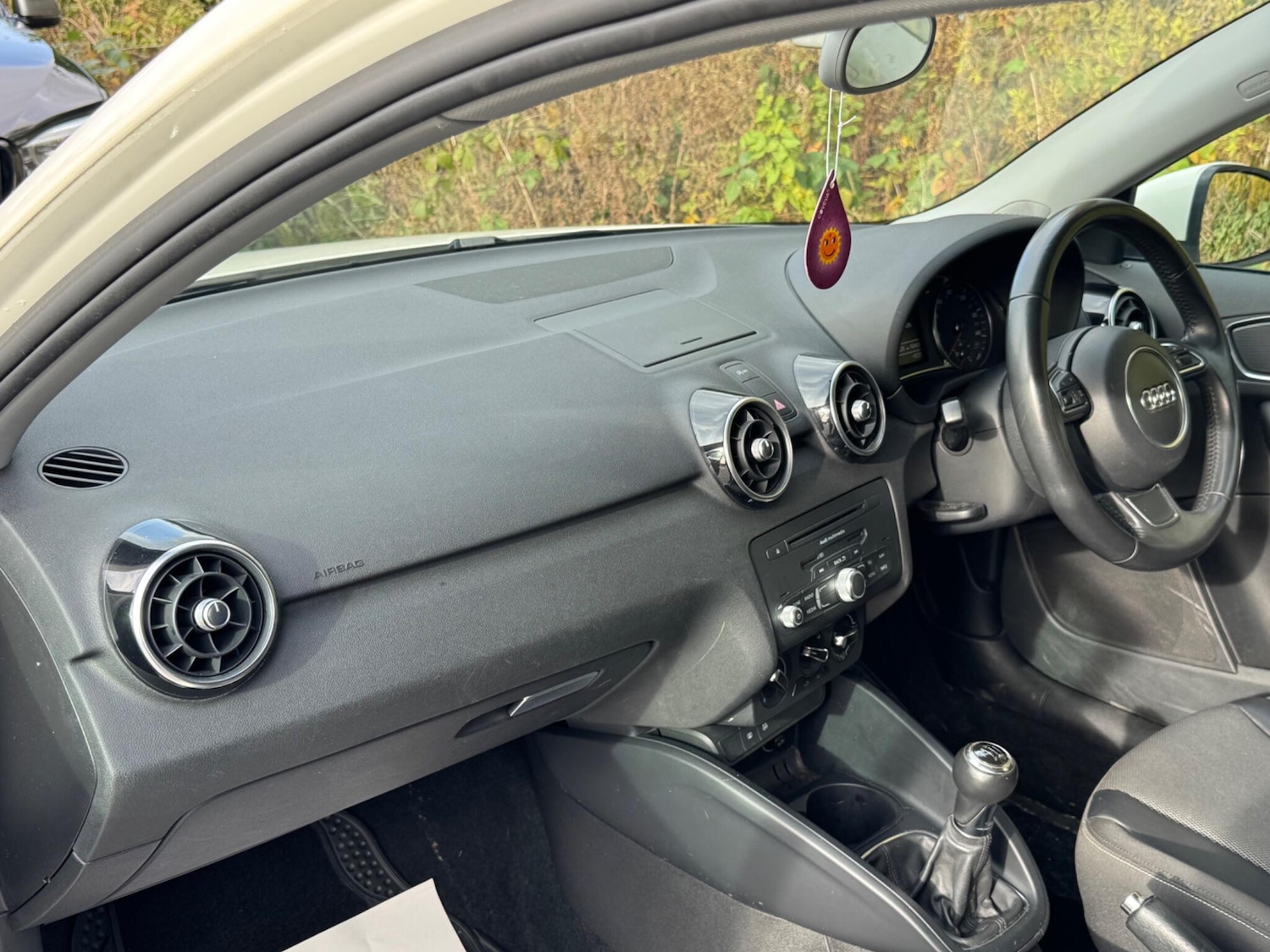 Used Audi A1 2013 for sale - 76388662: Photo 15