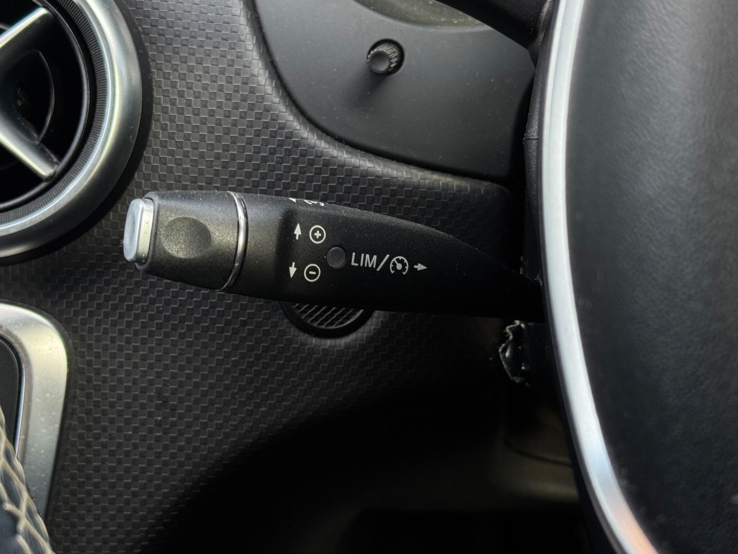 Used Mercedes-Benz A-Class 2015 for sale - 76348842: Photo 41