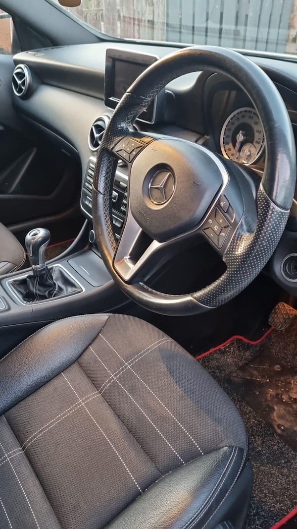 Used Mercedes-Benz A-Class 2015 for sale - 76348842: Photo 6