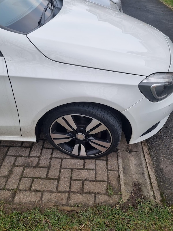 Used Mercedes-Benz A-Class 2015 for sale - 76348842: Photo 9