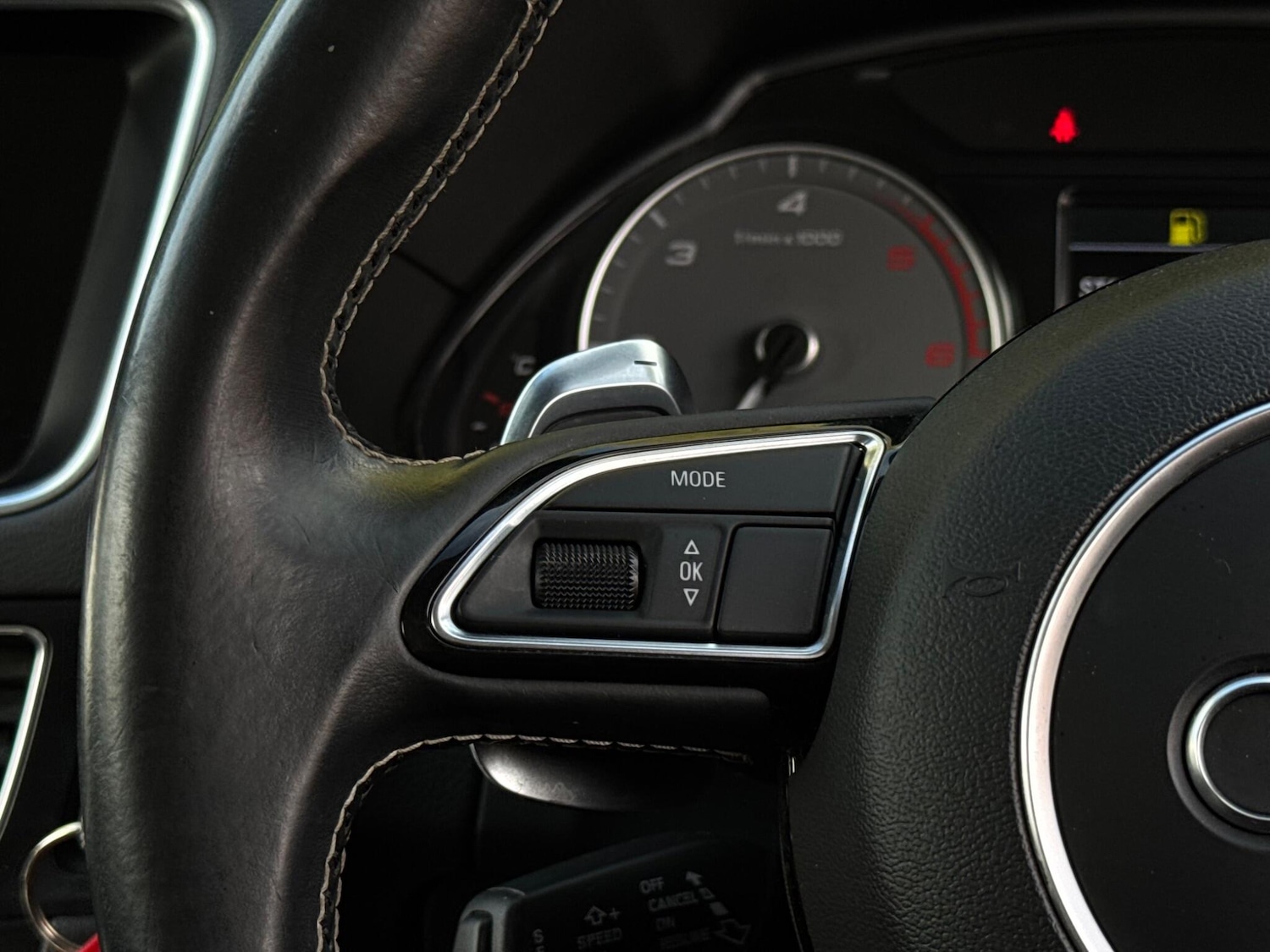 Used Audi SQ5 2013 for sale - 76975969: Photo 31