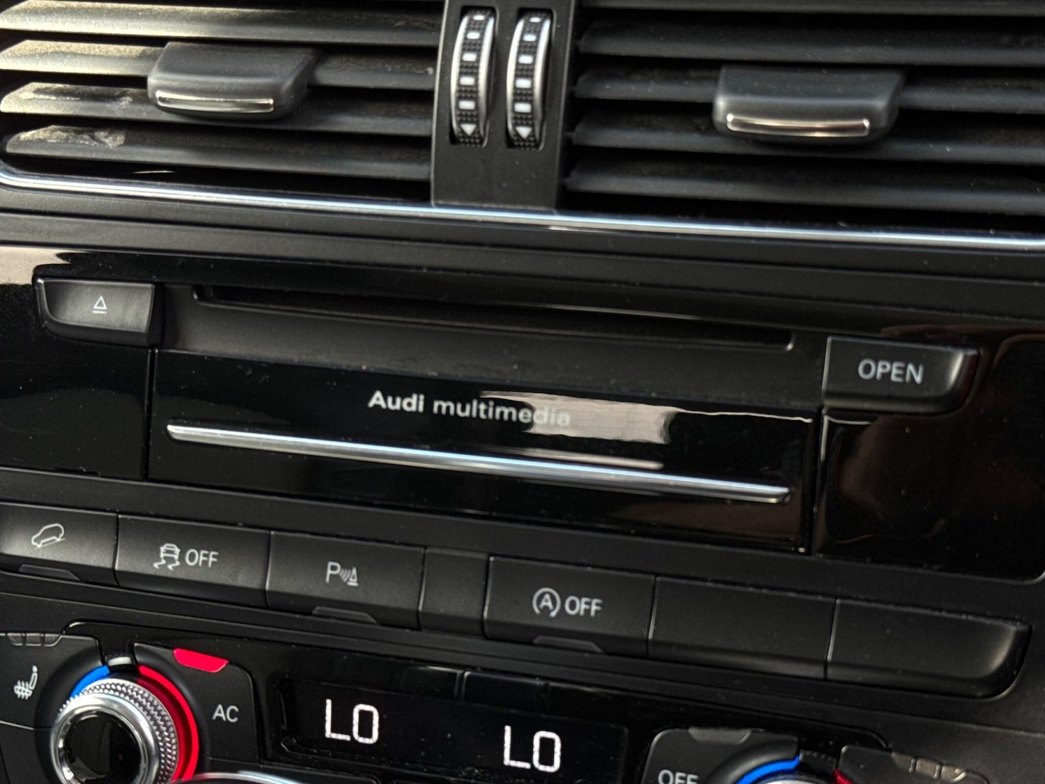 Used Audi SQ5 2013 for sale - 76975969: Photo 41