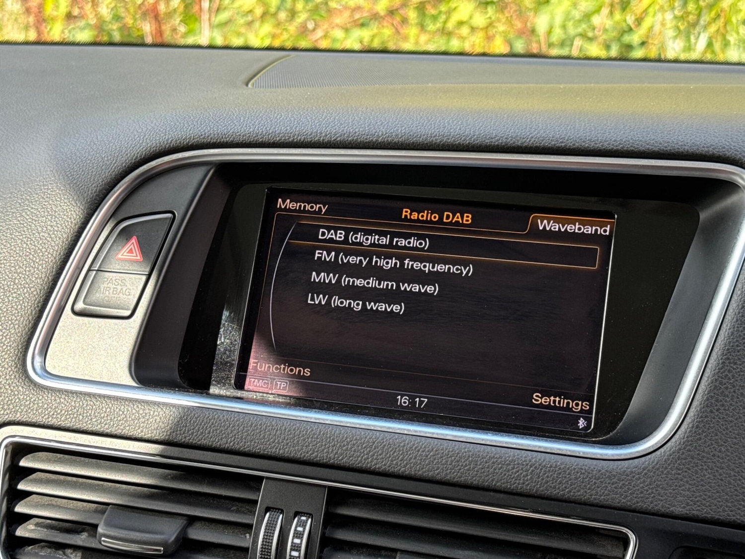 Used Audi SQ5 2013 for sale - 76975969: Photo 70