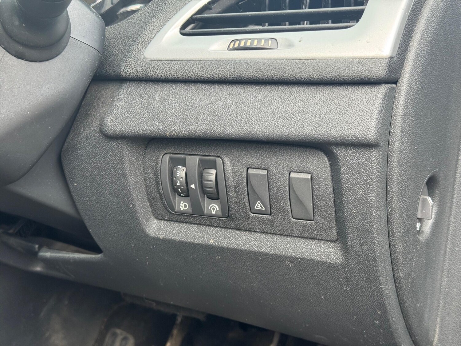 Used Renault Megane for sale - 78214268: Photo 43