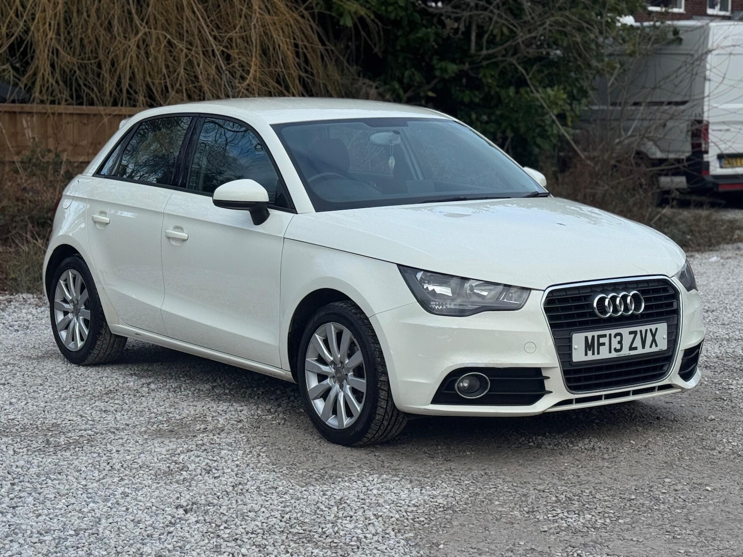 Used Audi A1 2013 for sale - 77376811: Photo 2