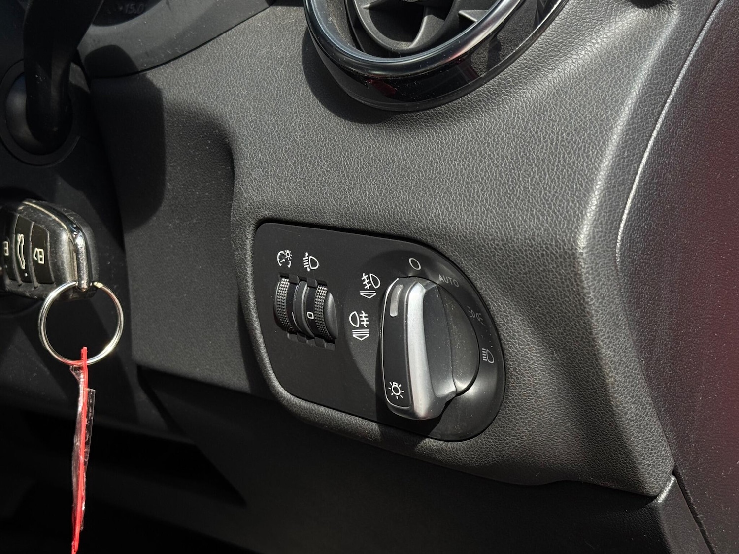 Used Audi A1 2013 for sale - 76446571: Photo 42