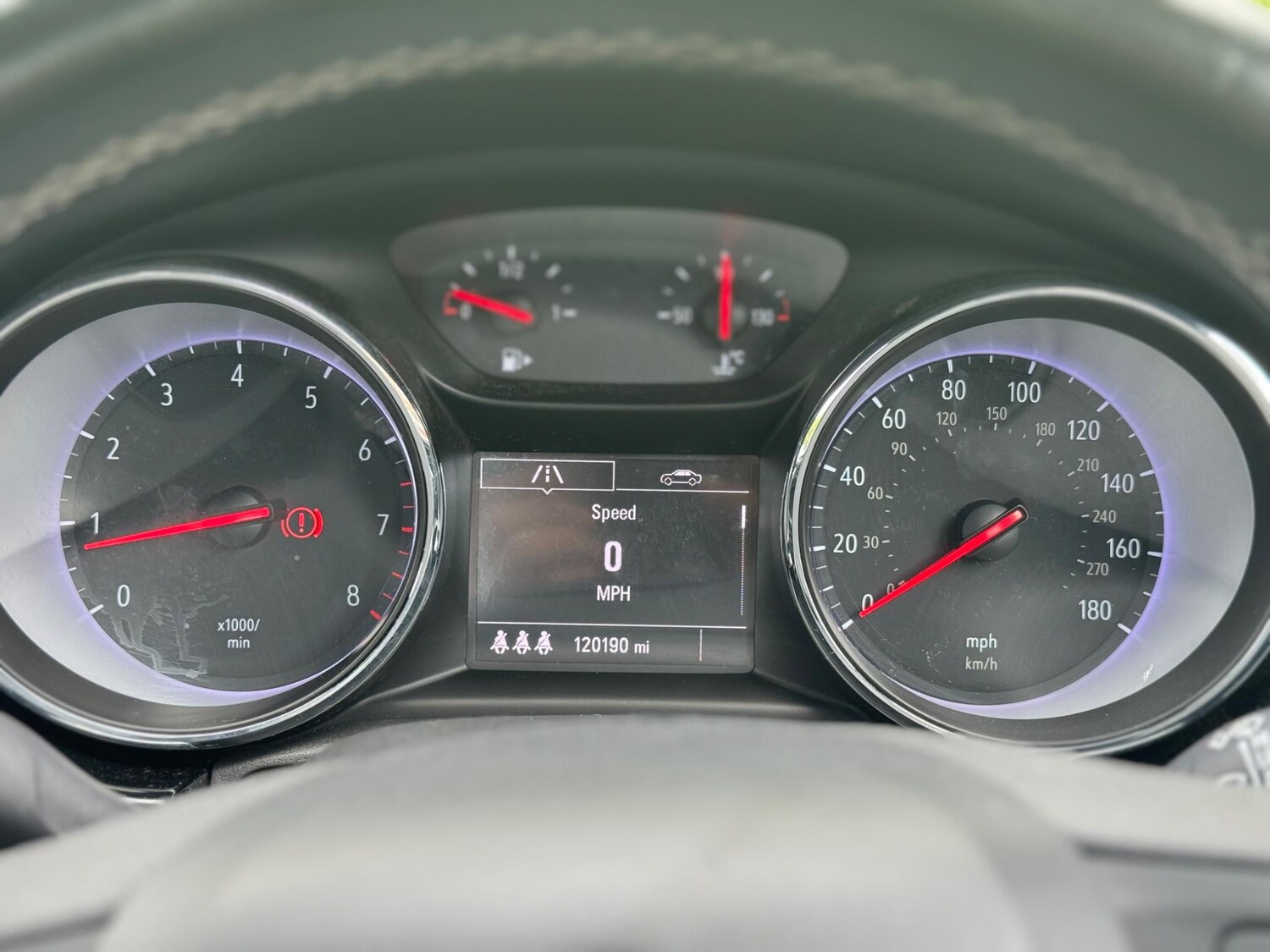 Used Vauxhall Astra for sale - 76996587: Photo 32