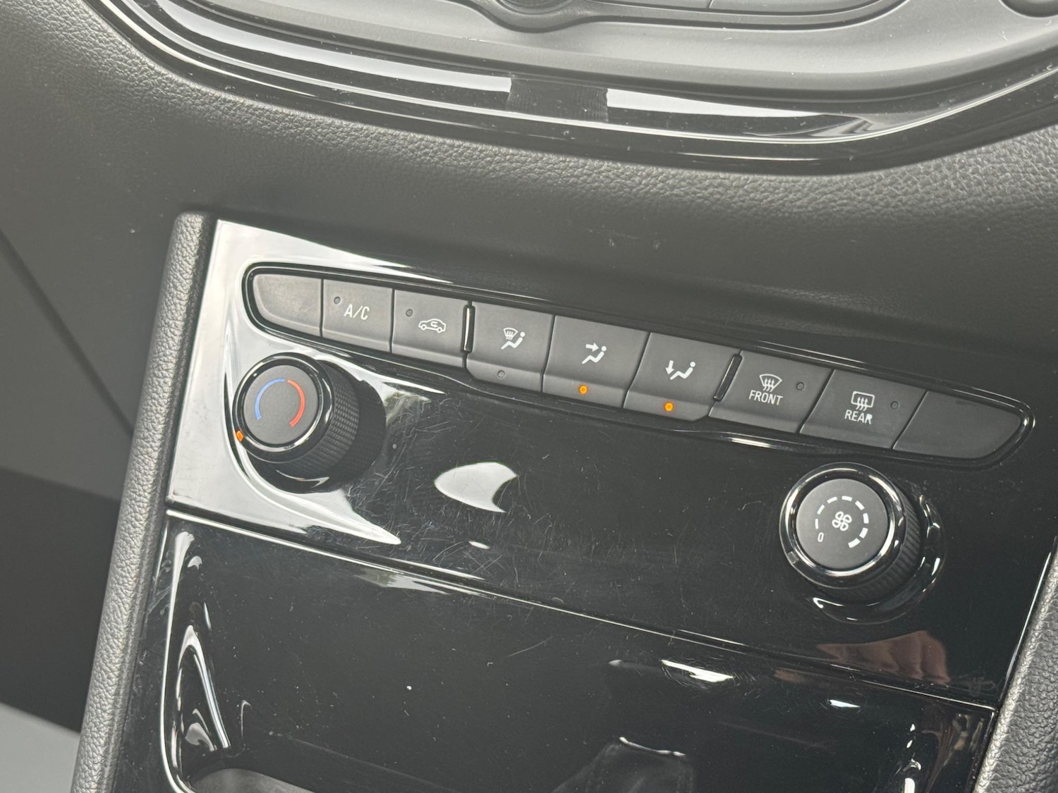 Used Vauxhall Astra for sale - 76996587: Photo 44