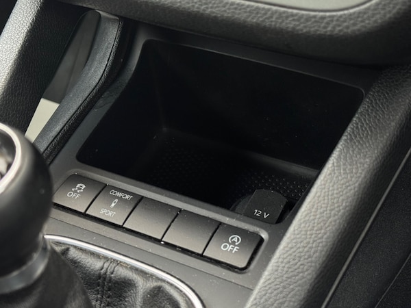 Used Volkswagen Scirocco 2012 for sale - 76336990: Photo 50