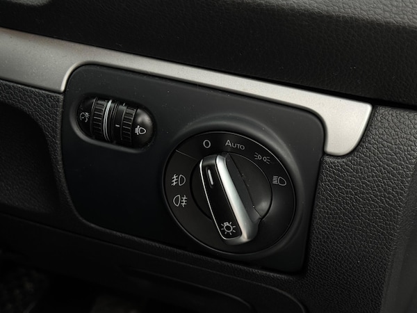 Used Volkswagen Scirocco 2012 for sale - 76336990: Photo 58