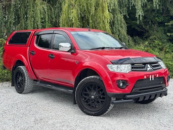 Mitsubishi - L200