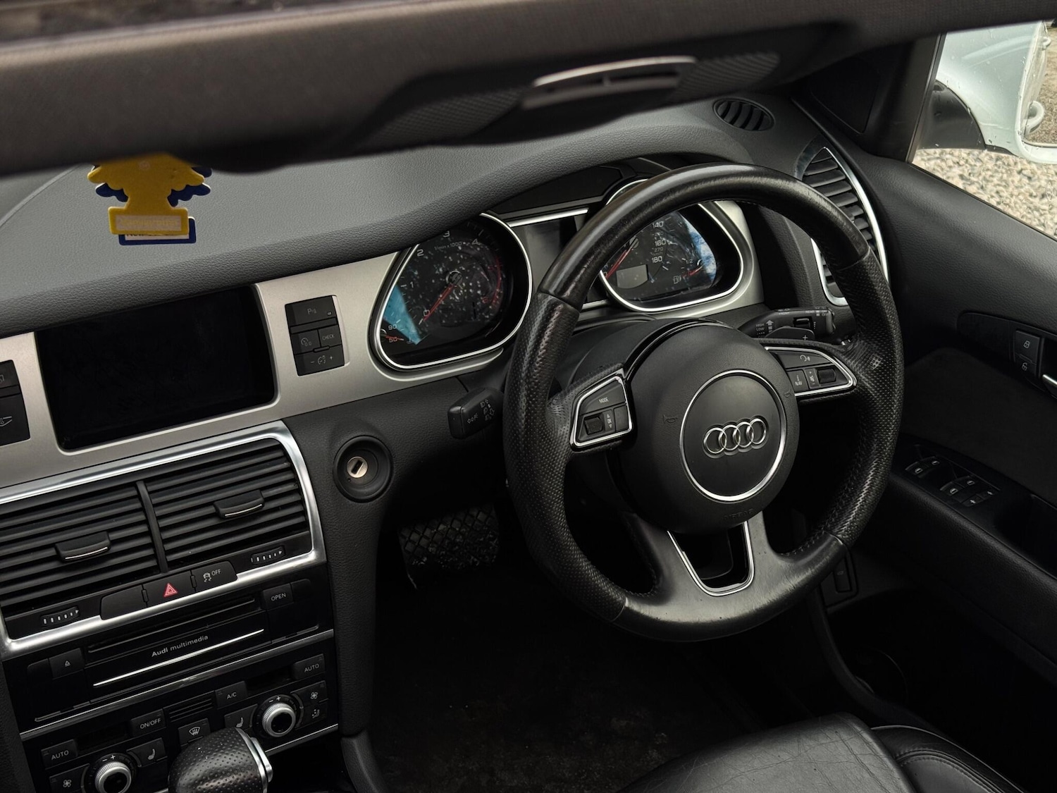 Used Audi Q7 2014 for sale - 77267441: Photo 33