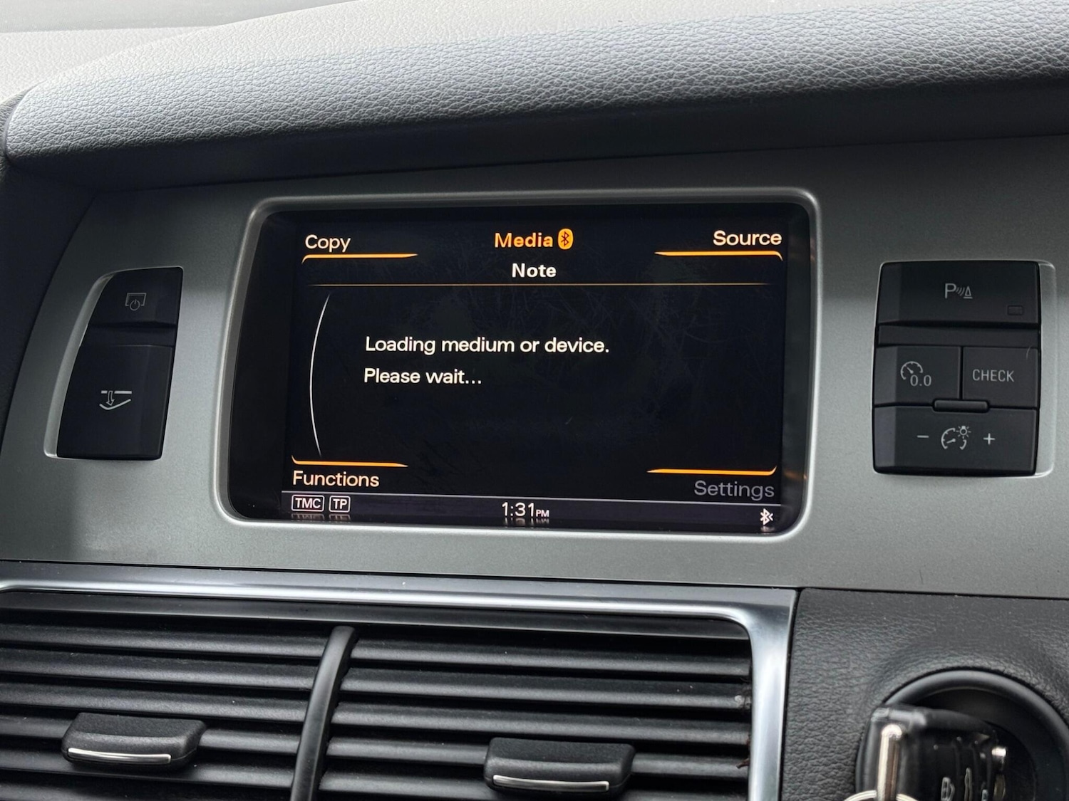 Used Audi Q7 2014 for sale - 77267441: Photo 51