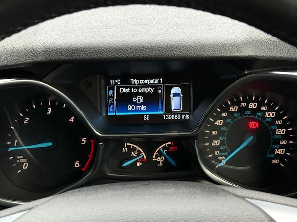 Used Ford Grand Tourneo Connect 2016 for sale - 76349018: Photo 29