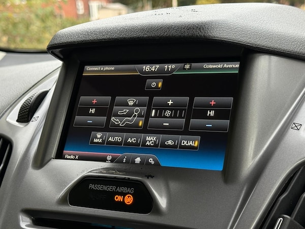 Used Ford Grand Tourneo Connect 2016 for sale - 76349018: Photo 46