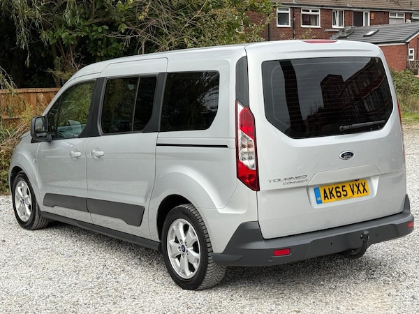Used Ford Grand Tourneo Connect 2016 for sale - 76349018: Photo 6