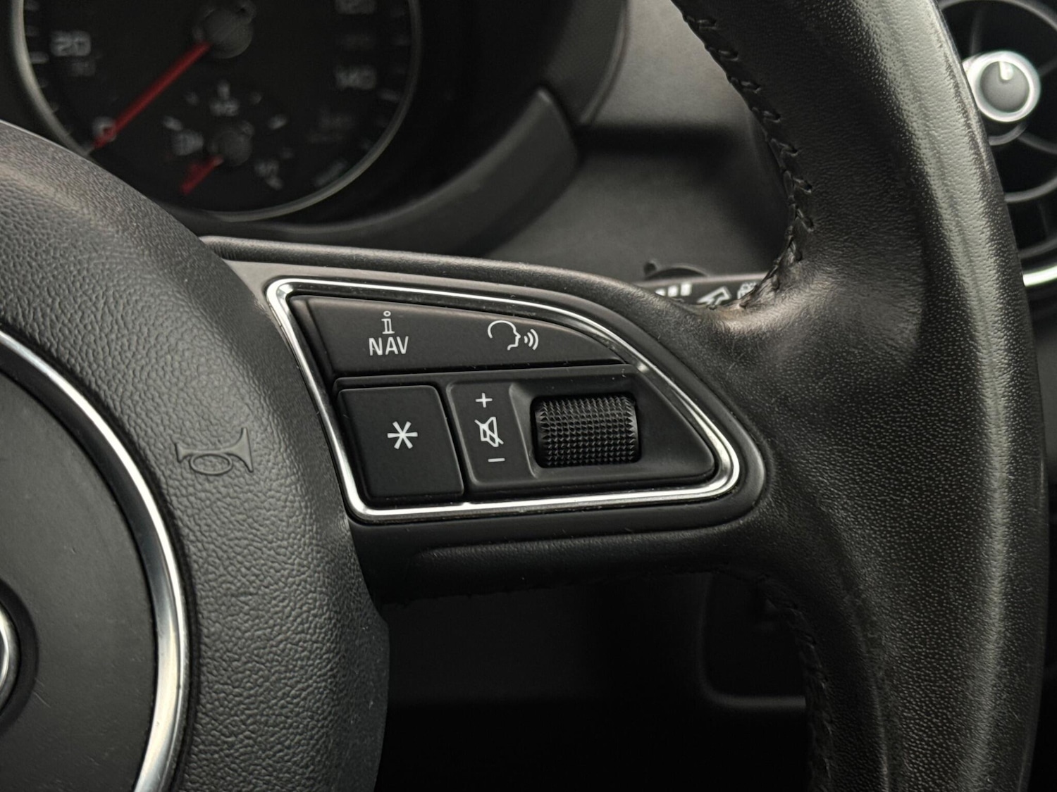 Used Audi A1 for sale - 77670543: Photo 33