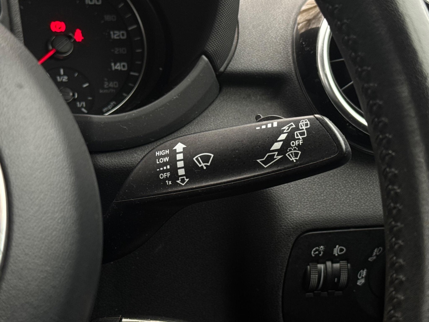 Used Audi A1 for sale - 77670543: Photo 35