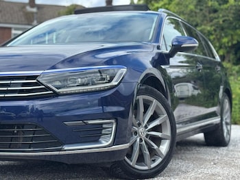 Used Volkswagen Passat 2017 for sale - 78810108: Photo