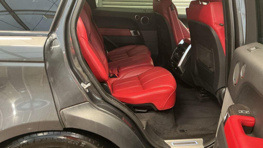 Used Land Rover Range Rover Sport 2016 for sale - 76899502: Photo 11