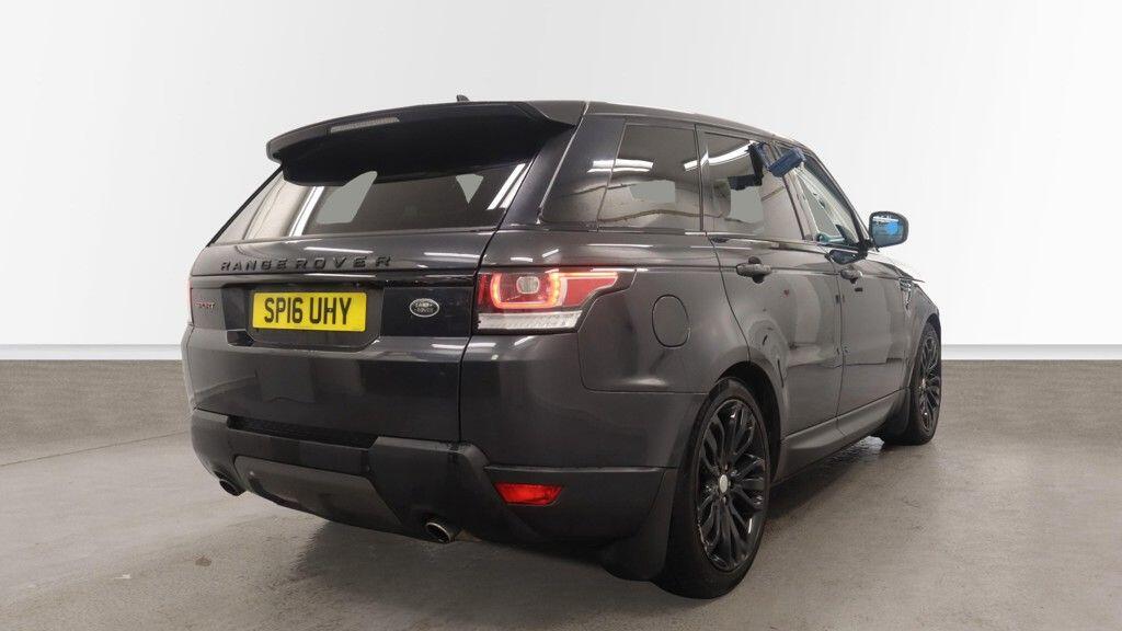 Used Land Rover Range Rover Sport 2016 for sale - 76899502: Photo 4