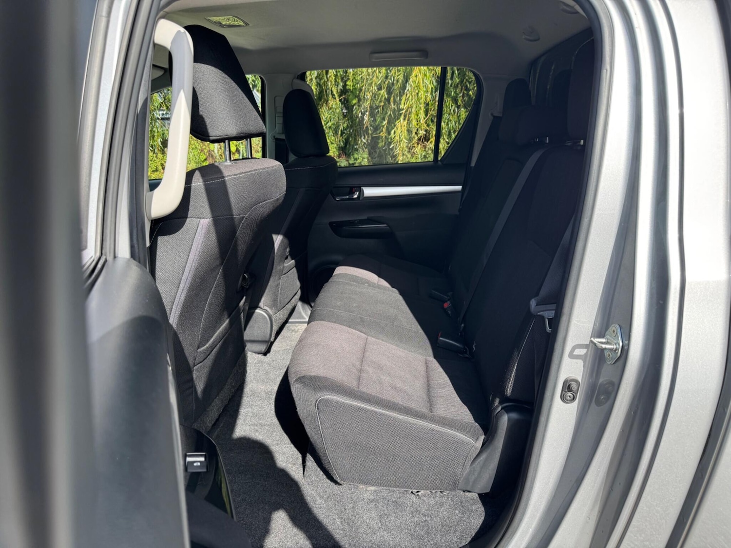 Used Toyota Hilux 2018 for sale - 76042329: Photo 22