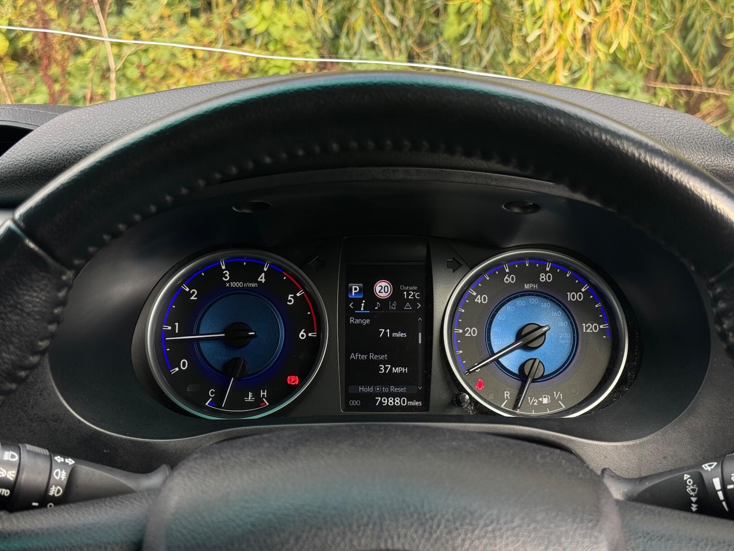 Used Toyota Hilux 2018 for sale - 76042329: Photo 38