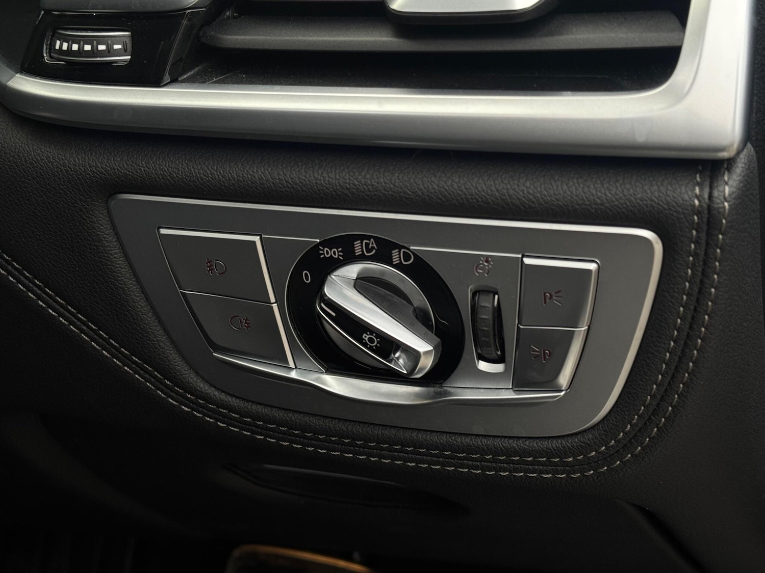 Used BMW 7 Series 2017 for sale - 77237609: Photo 69