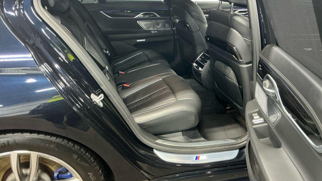 Used BMW 7 Series for sale - 77237609: Photo 8