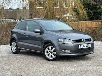 Used Volkswagen Polo 2012 for sale - 77658773: Photo