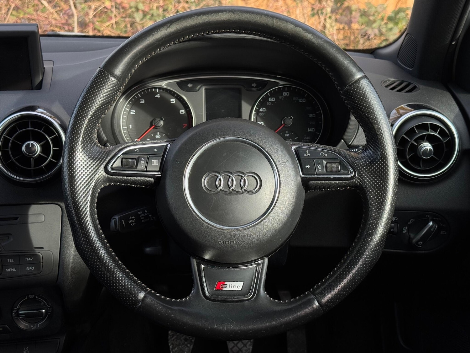 Used Audi A1 2014 for sale - 77573991: Photo 25