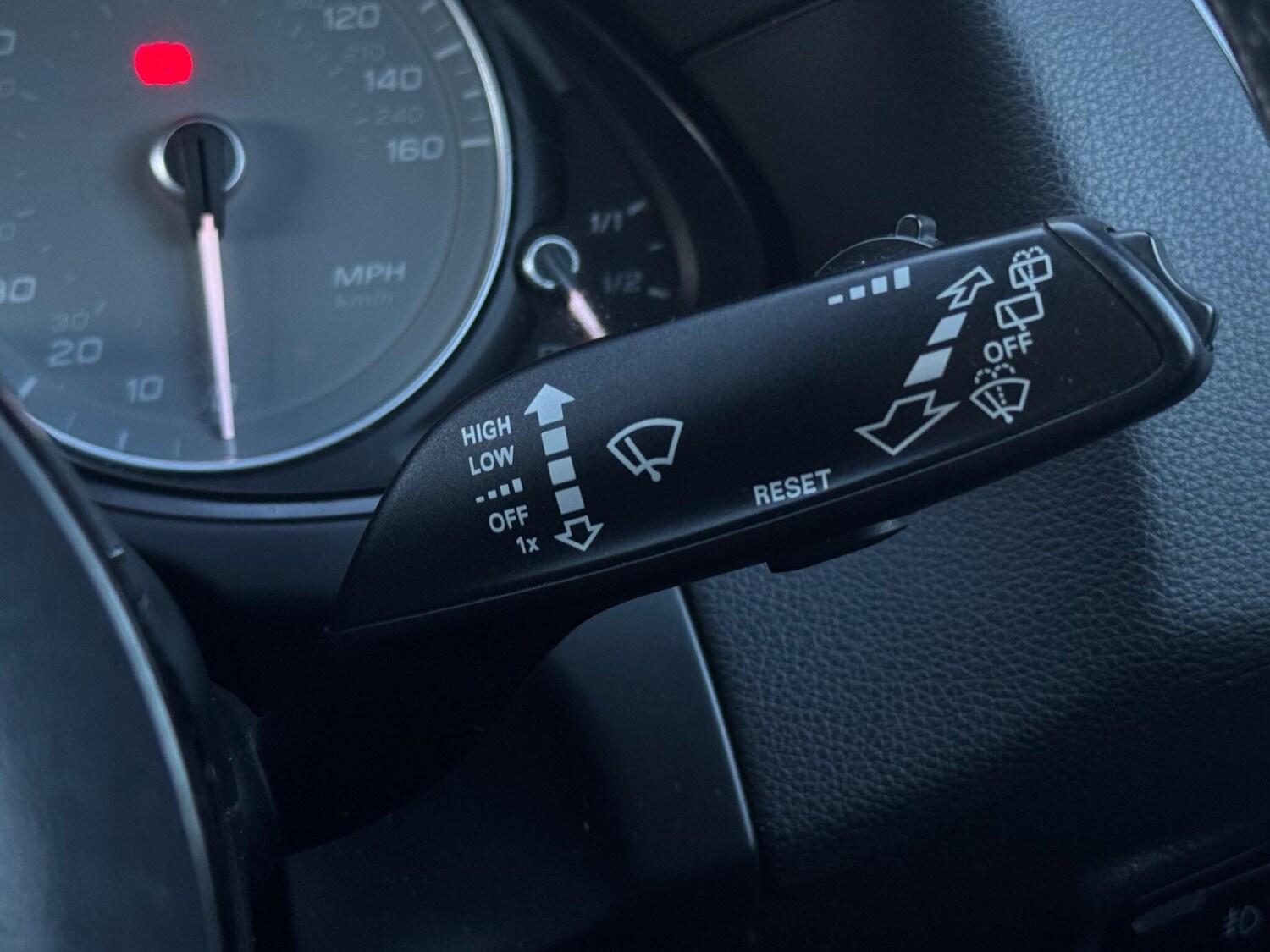 Used Audi SQ5 2016 for sale - 76137528: Photo 39