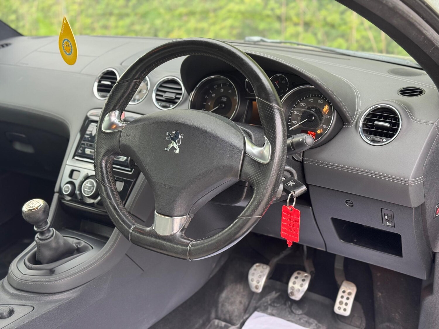 Used Peugeot RCZ for sale - 76993846: Photo 29