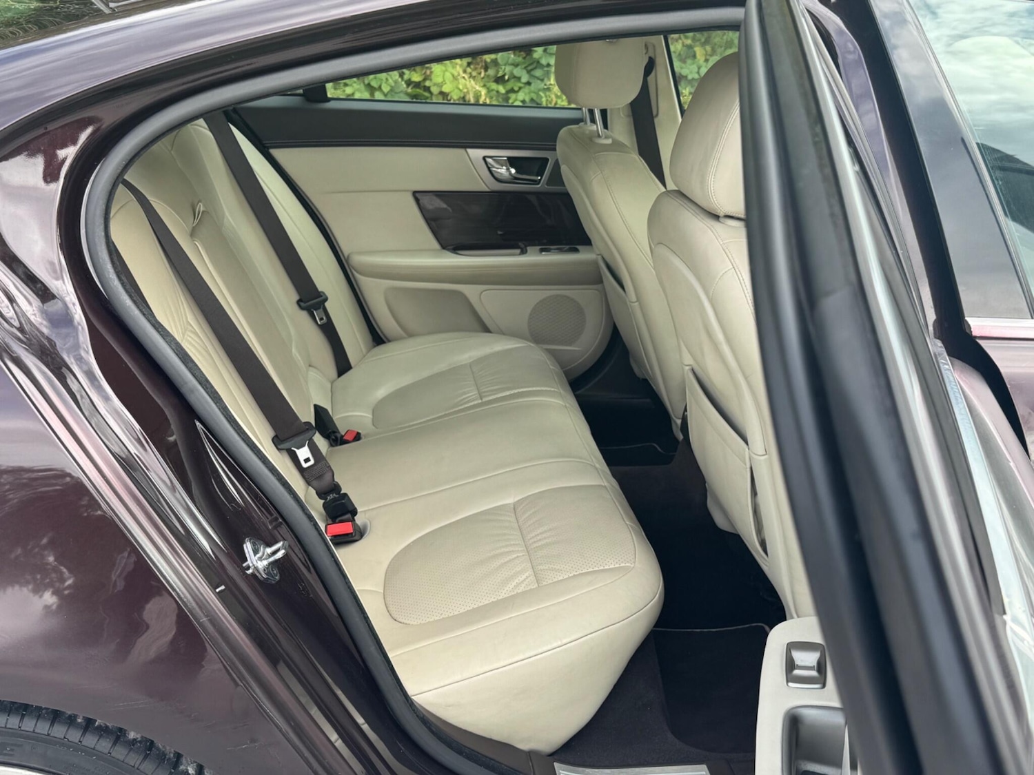 Used Jaguar XF 2010 for sale - 75678281: Photo 17