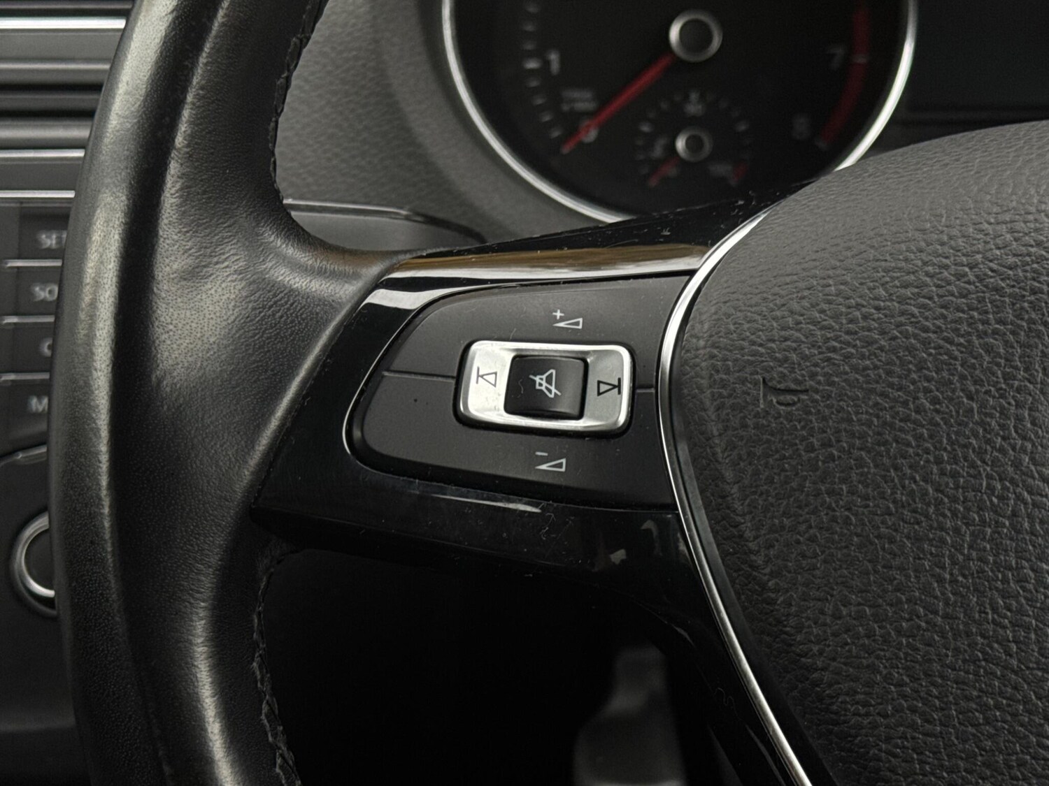 Used Volkswagen Polo for sale - 76993133: Photo 30