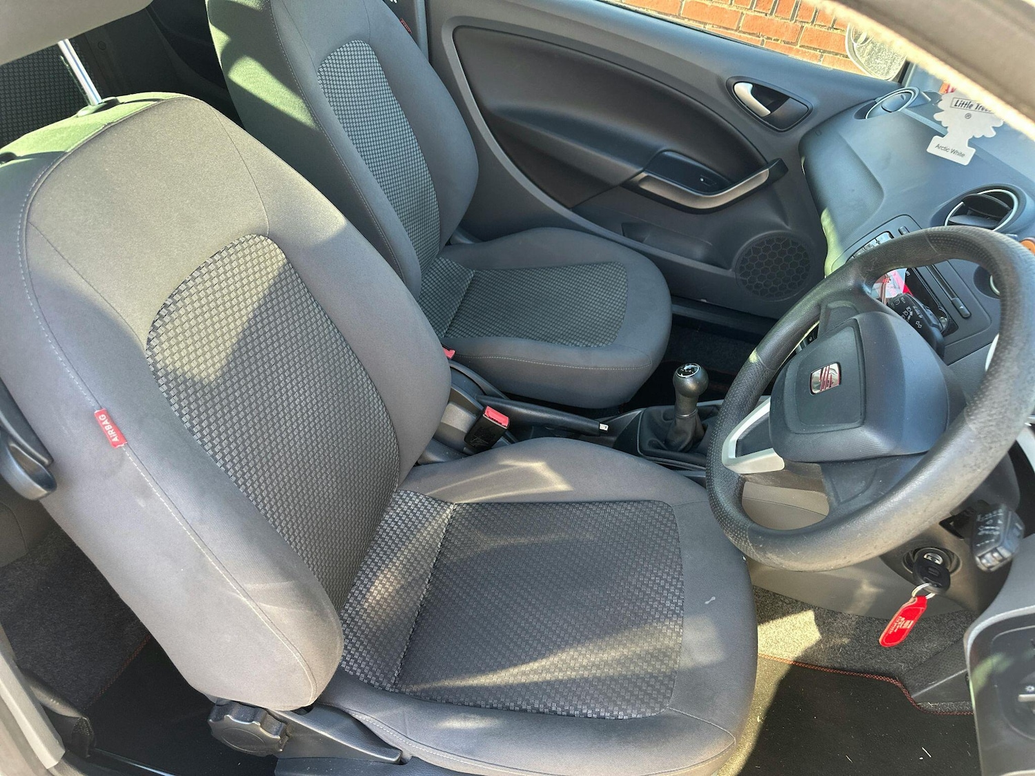 Used SEAT Ibiza 2010 for sale - 78100225: Photo 6