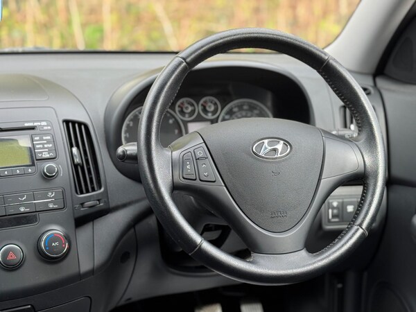 Used Hyundai i30 2011 for sale - 75144415: Photo 35