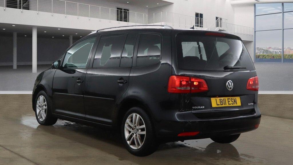Used Volkswagen Touran 2011 for sale - 76657100: Photo 3