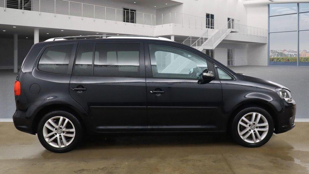 Used Volkswagen Touran 2011 for sale - 76657100: Photo 5