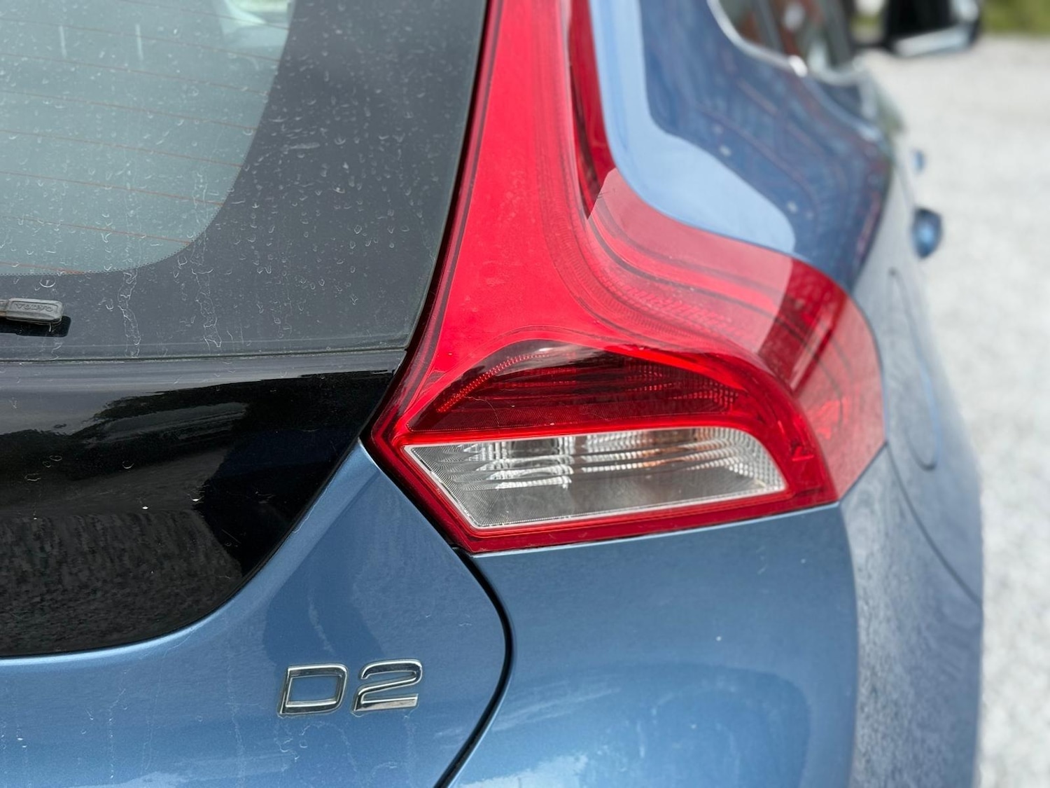 Used Volvo V40 2014 for sale - 76728877: Photo 2