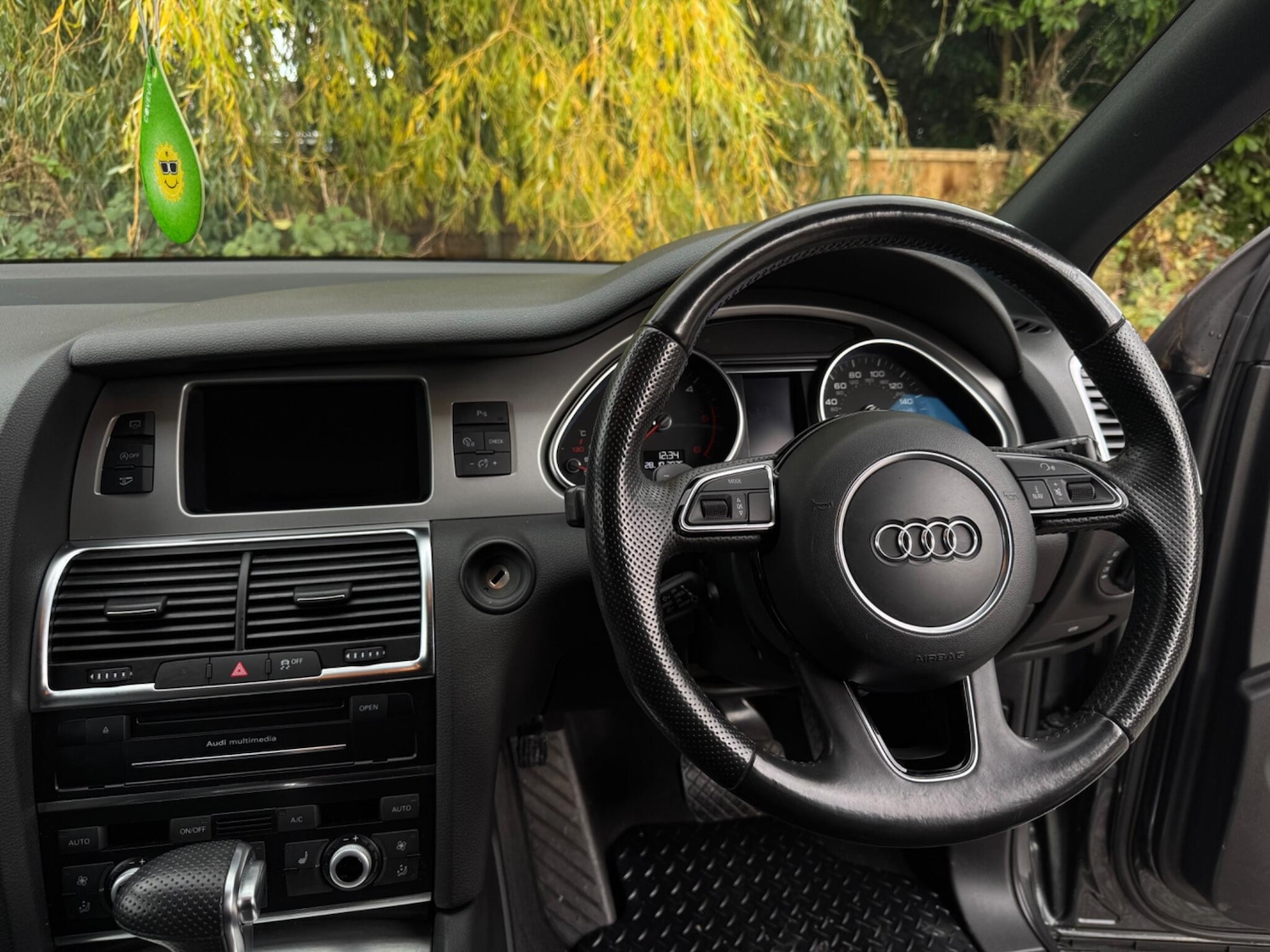 Used Audi Q7 2014 for sale - 76388280: Photo 33