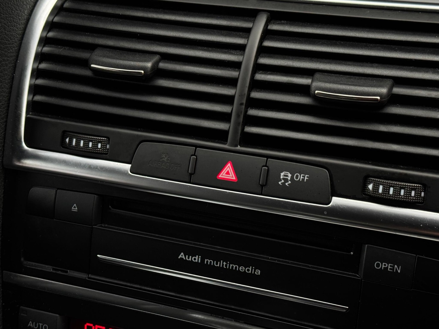 Used Audi Q7 2014 for sale - 76388280: Photo 58