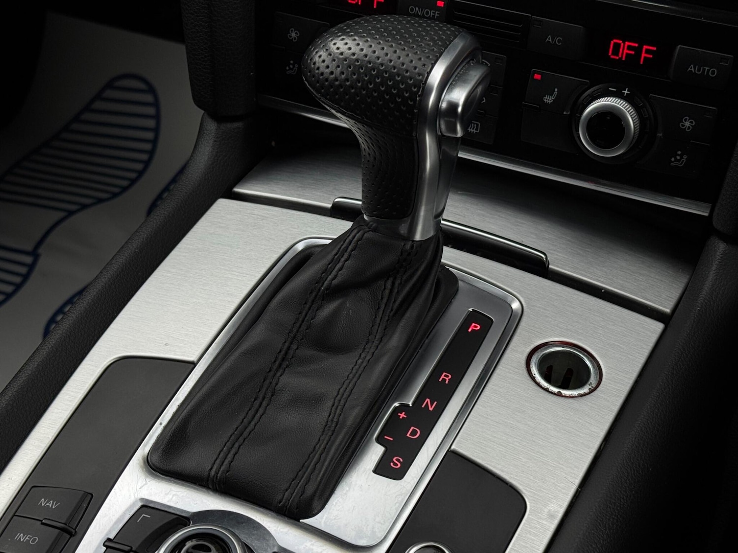 Used Audi Q7 2014 for sale - 76388280: Photo 61