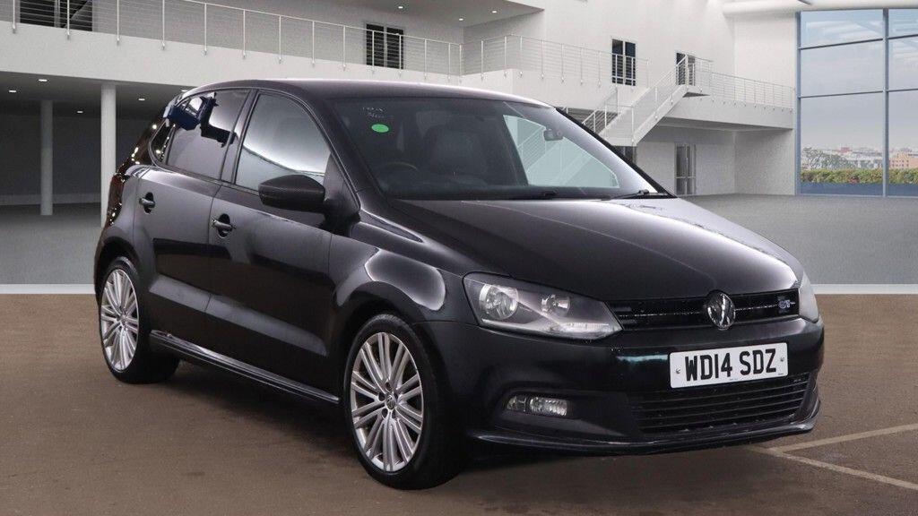 Used Volkswagen Polo 2014 for sale - 76926318: Photo 1
