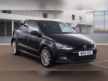 Used Volkswagen Polo 2014 for sale - 76926318: Photo