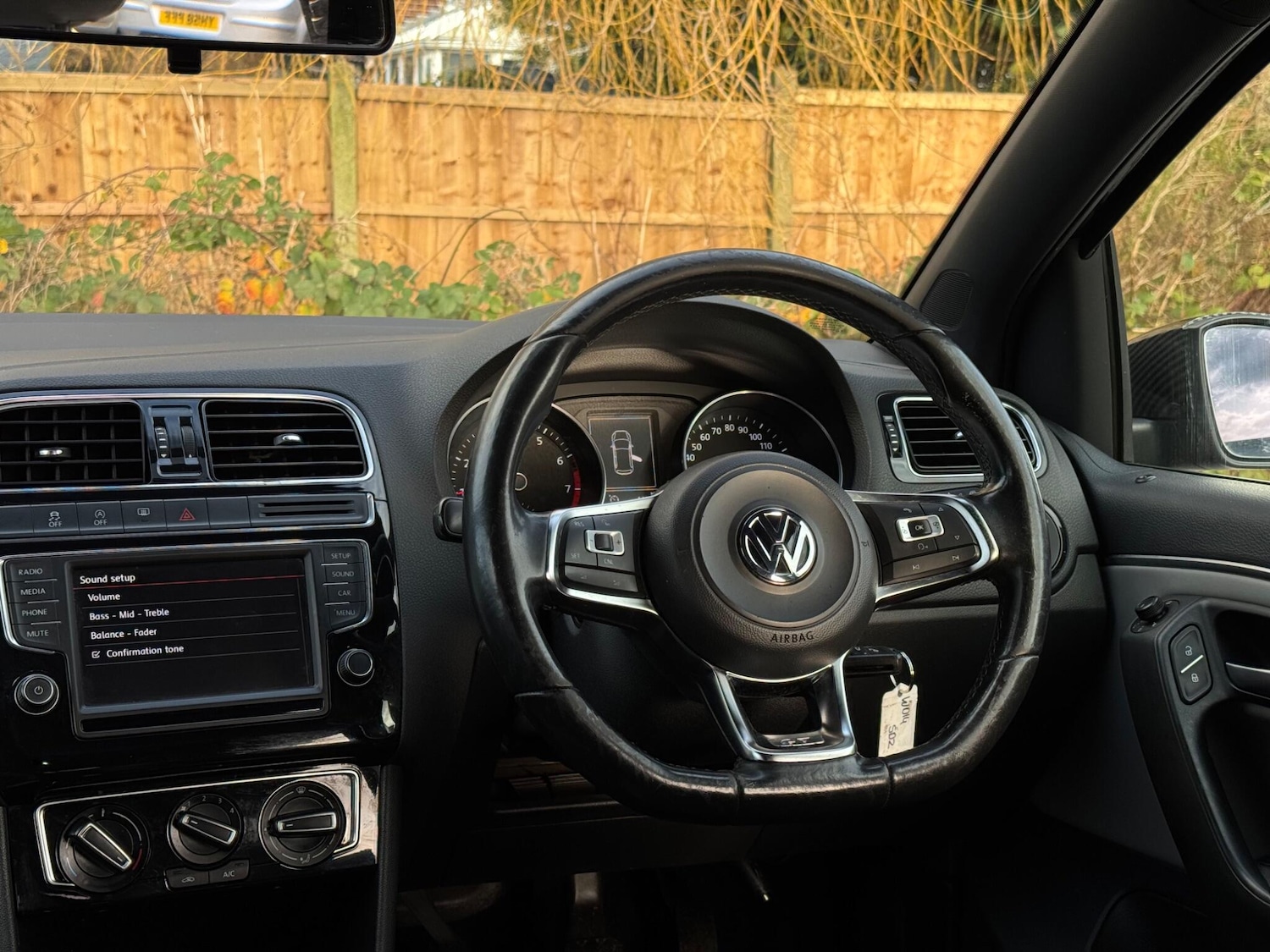 Used Volkswagen Polo 2014 for sale - 76926318: Photo 30