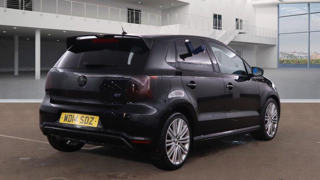 Used Volkswagen Polo 2014 for sale - 76926318: Photo 4