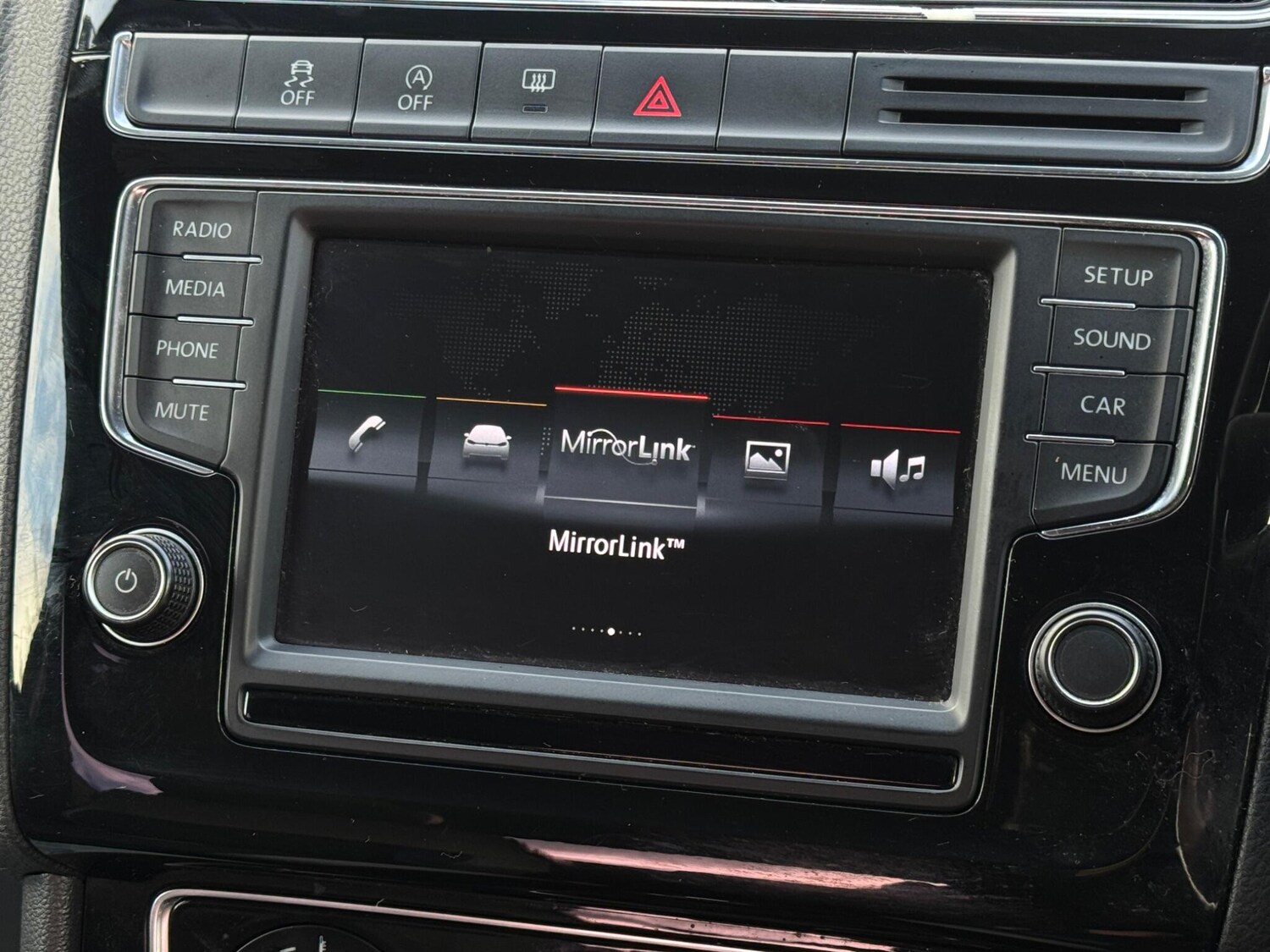 Used Volkswagen Polo 2014 for sale - 76926318: Photo 49